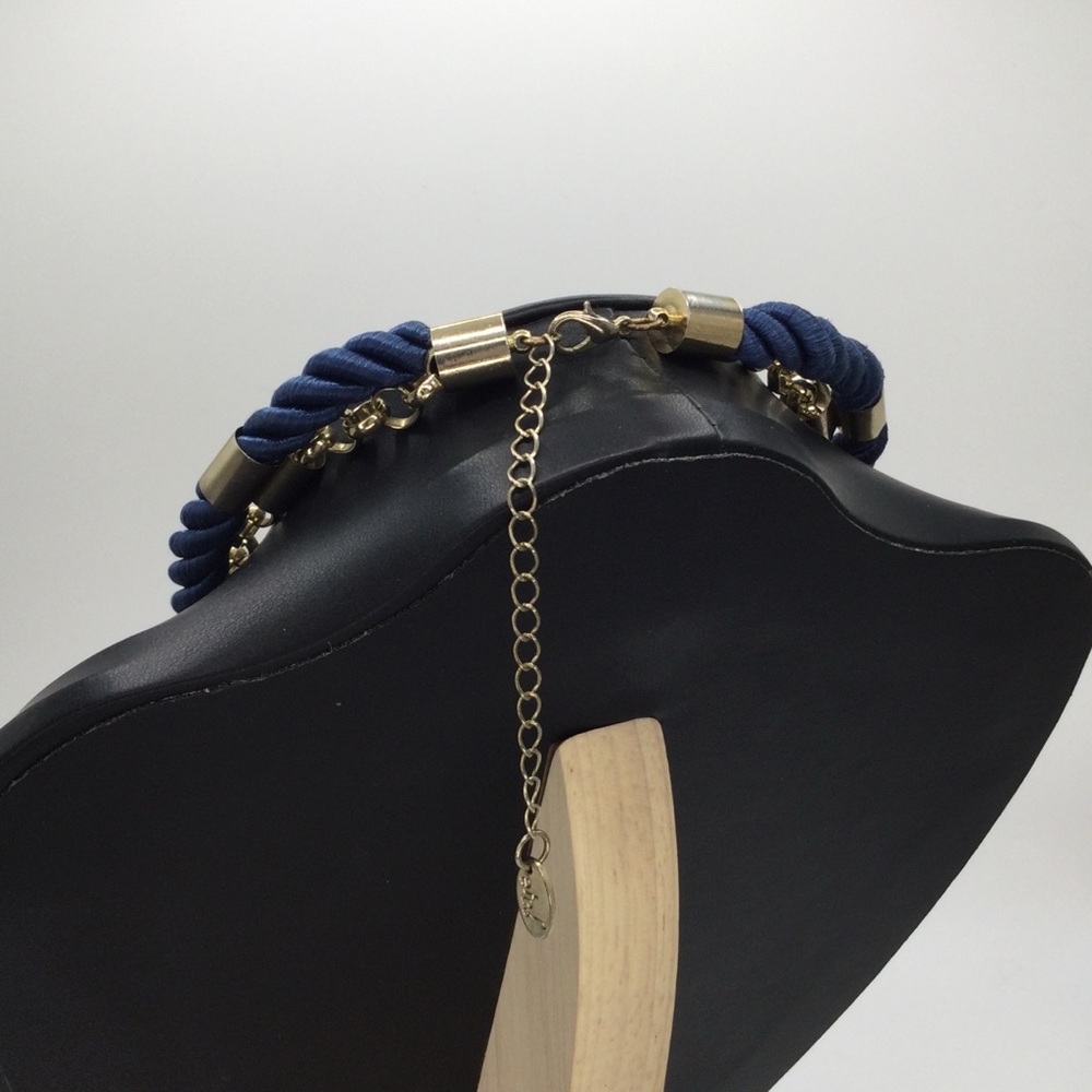 💙💚 Bold Floral Statement Necklace | Twisted Rope + Gem Clusters - Picture 7 of 7